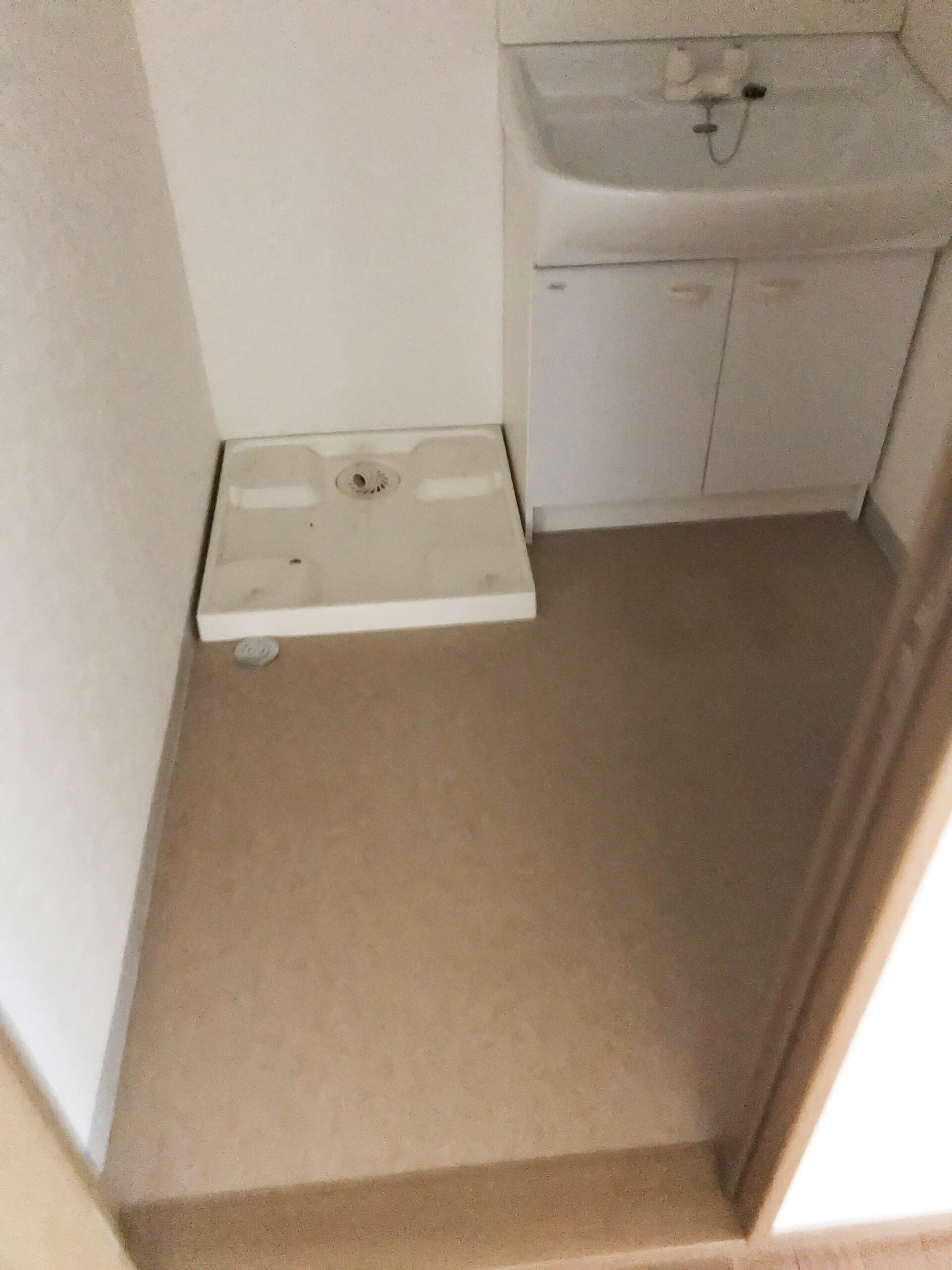 施工前　洗面室