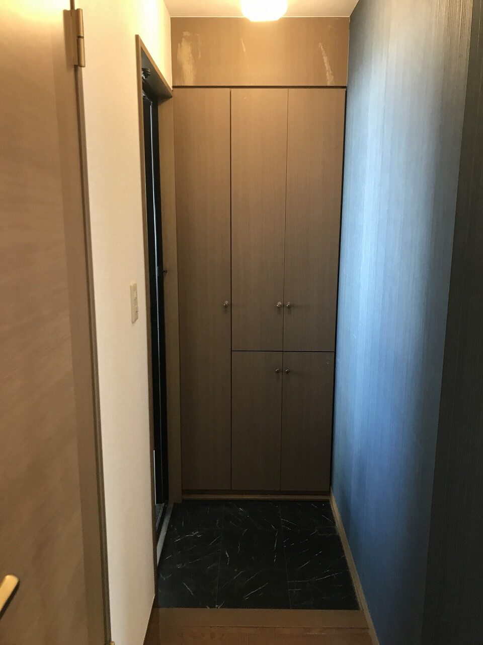 カウンターとオープン収納で空間を上手に使いこなす・空室対策前